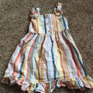 Girls dress.